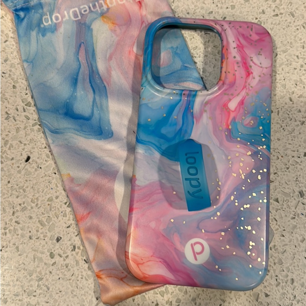 iPhone 14 pro loopy case good condition